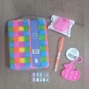 5: fuzzy notebook,gel pen,earbud cover,nails,fidget pop keychain